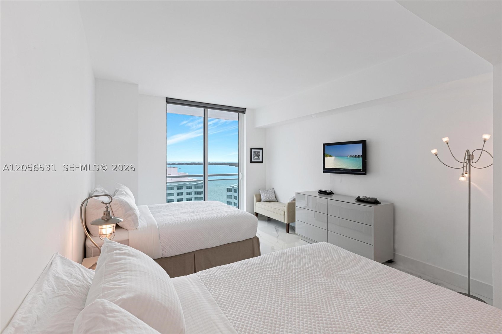 950 Brickell Bay Dr #2210, Miami FL 33131