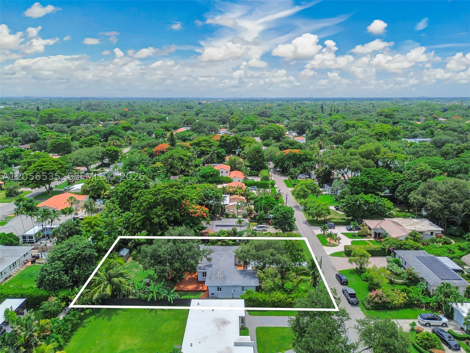 1012 NE 116th St, Biscayne Park FL 33161