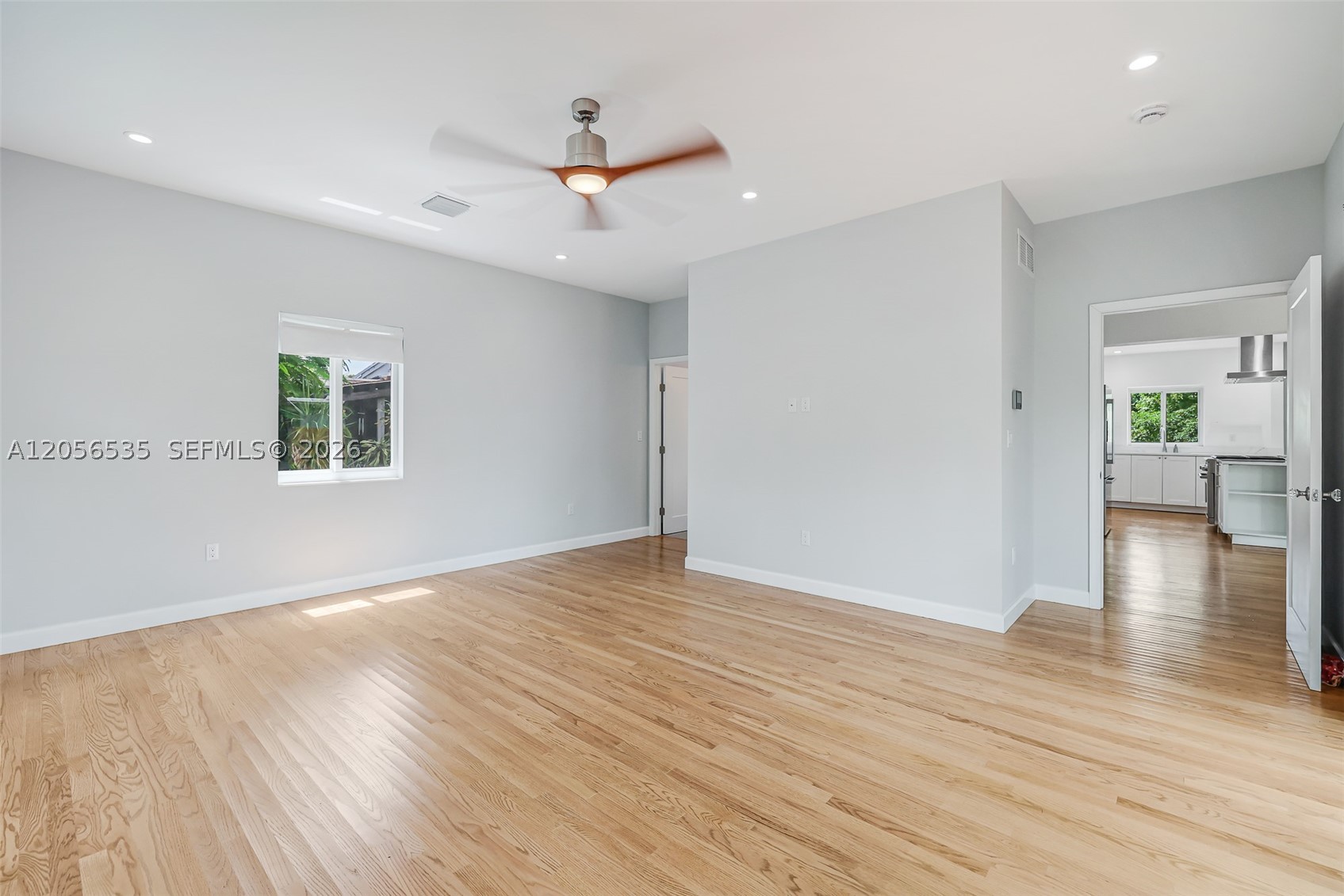 1012 NE 116th St, Biscayne Park FL 33161