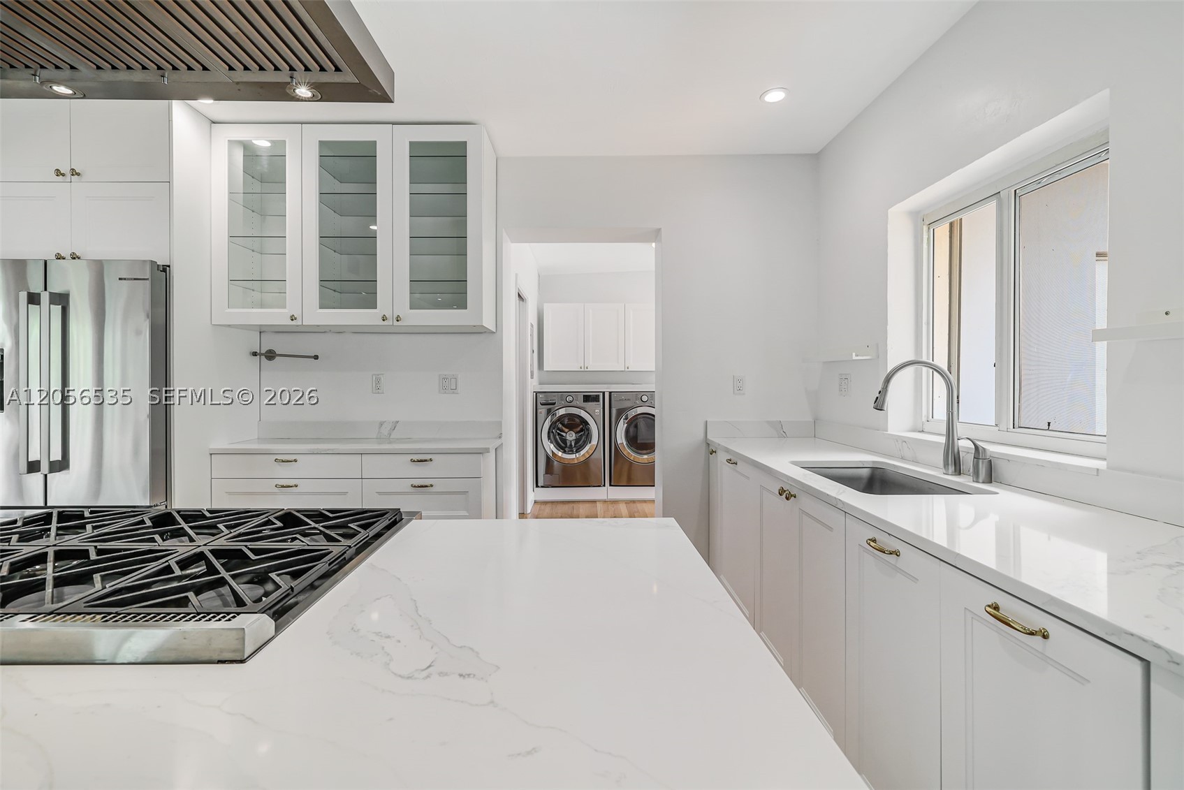 1012 NE 116th St, Biscayne Park FL 33161