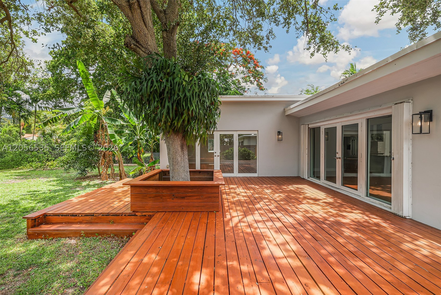 1012 NE 116th St, Biscayne Park FL 33161