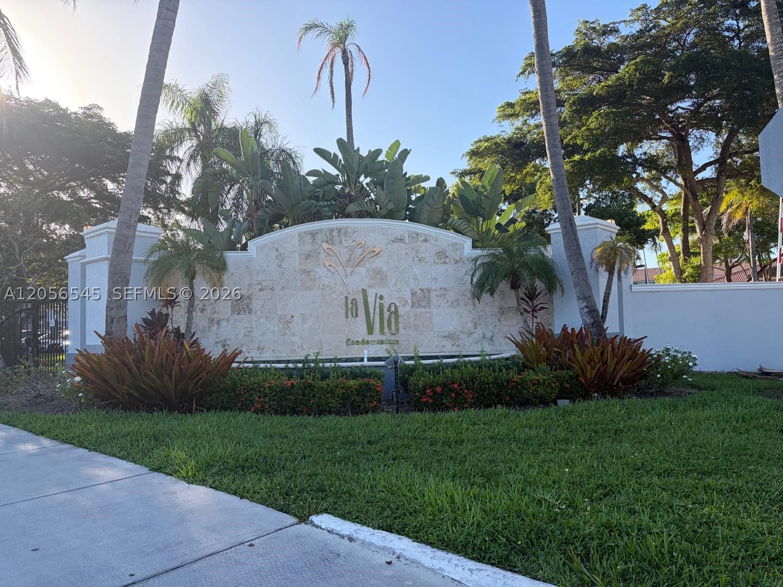 9645 NW 1st Ct #1-110, Pembroke Pines FL 33024