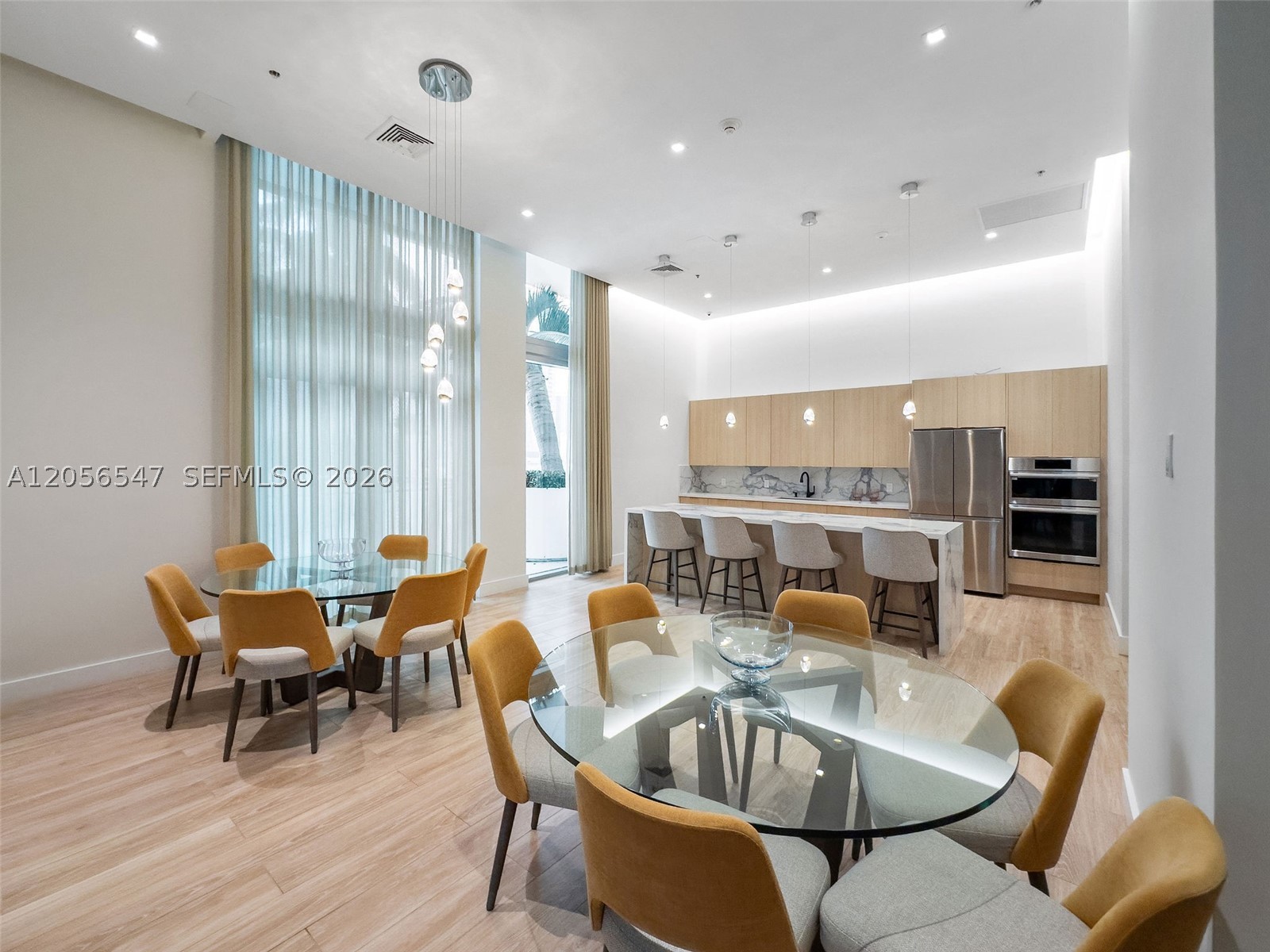 90 SW 3rd St #1608, Miami FL 33130