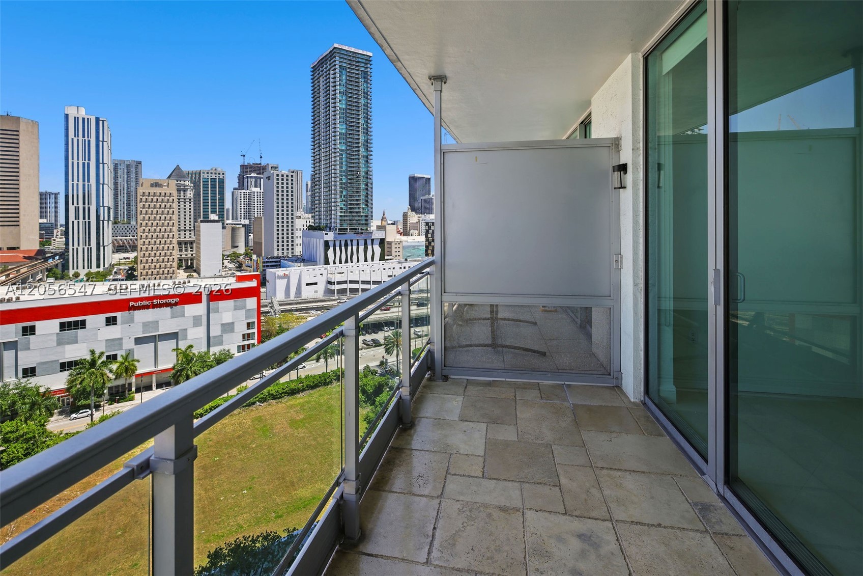 90 SW 3rd St #1608, Miami FL 33130