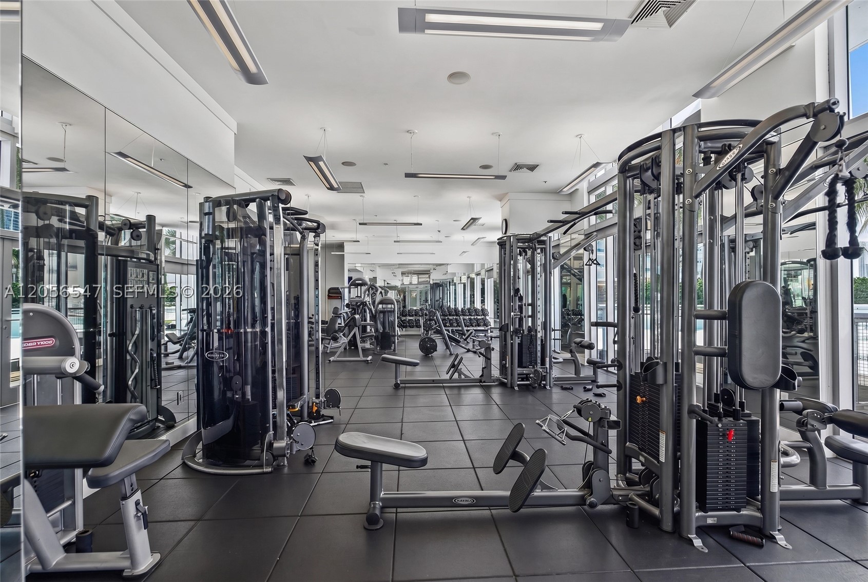 90 SW 3rd St #1608, Miami FL 33130