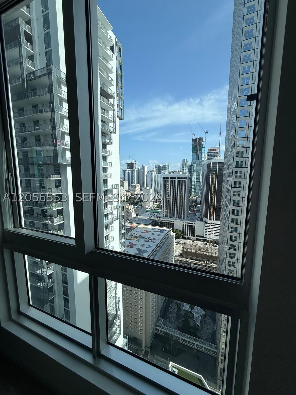 300 S Biscayne Blvd #T-3301, Miami FL 33131