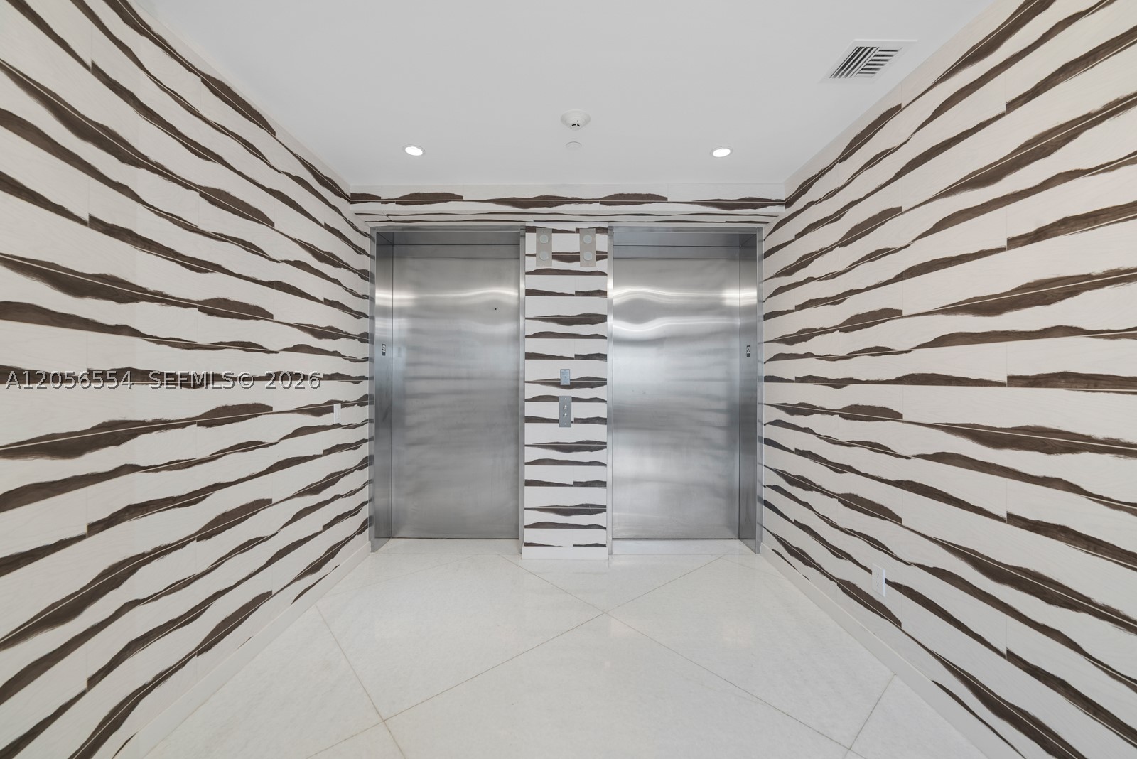 18555 Collins Ave #5201, Sunny Isles Beach FL 33160