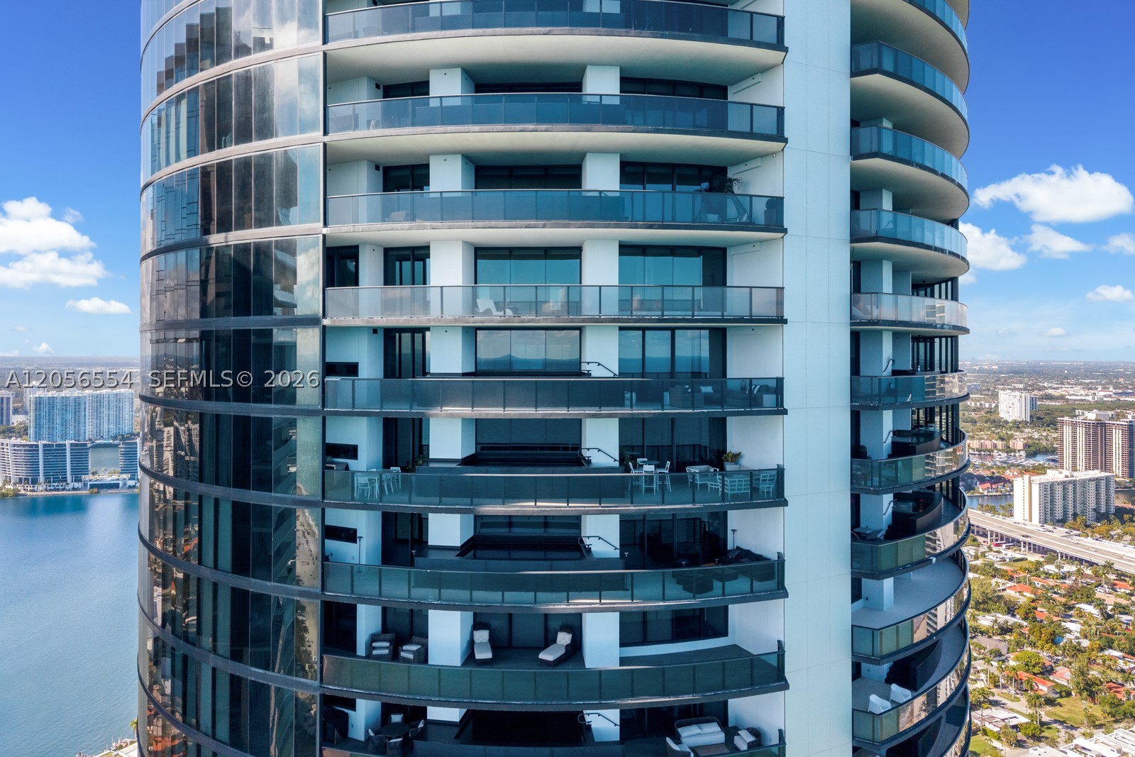 18555 Collins Ave #5201, Sunny Isles Beach FL 33160