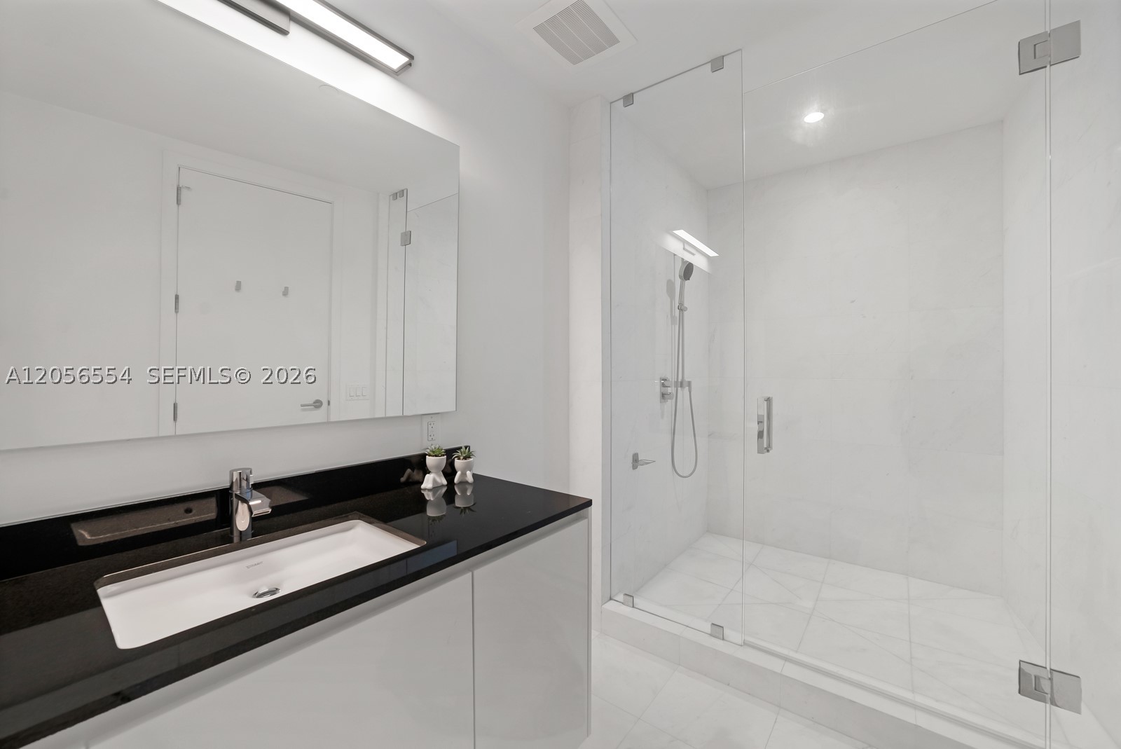 18555 Collins Ave #5201, Sunny Isles Beach FL 33160