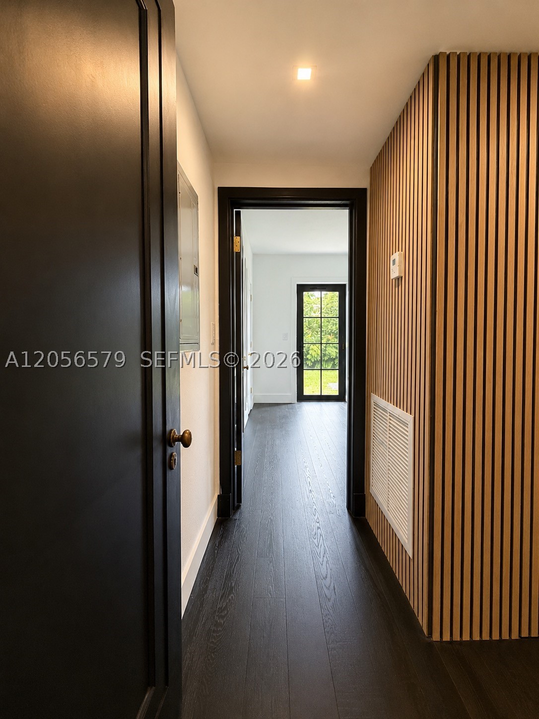 1213 Aguila Ave, Coral Gables FL 33134