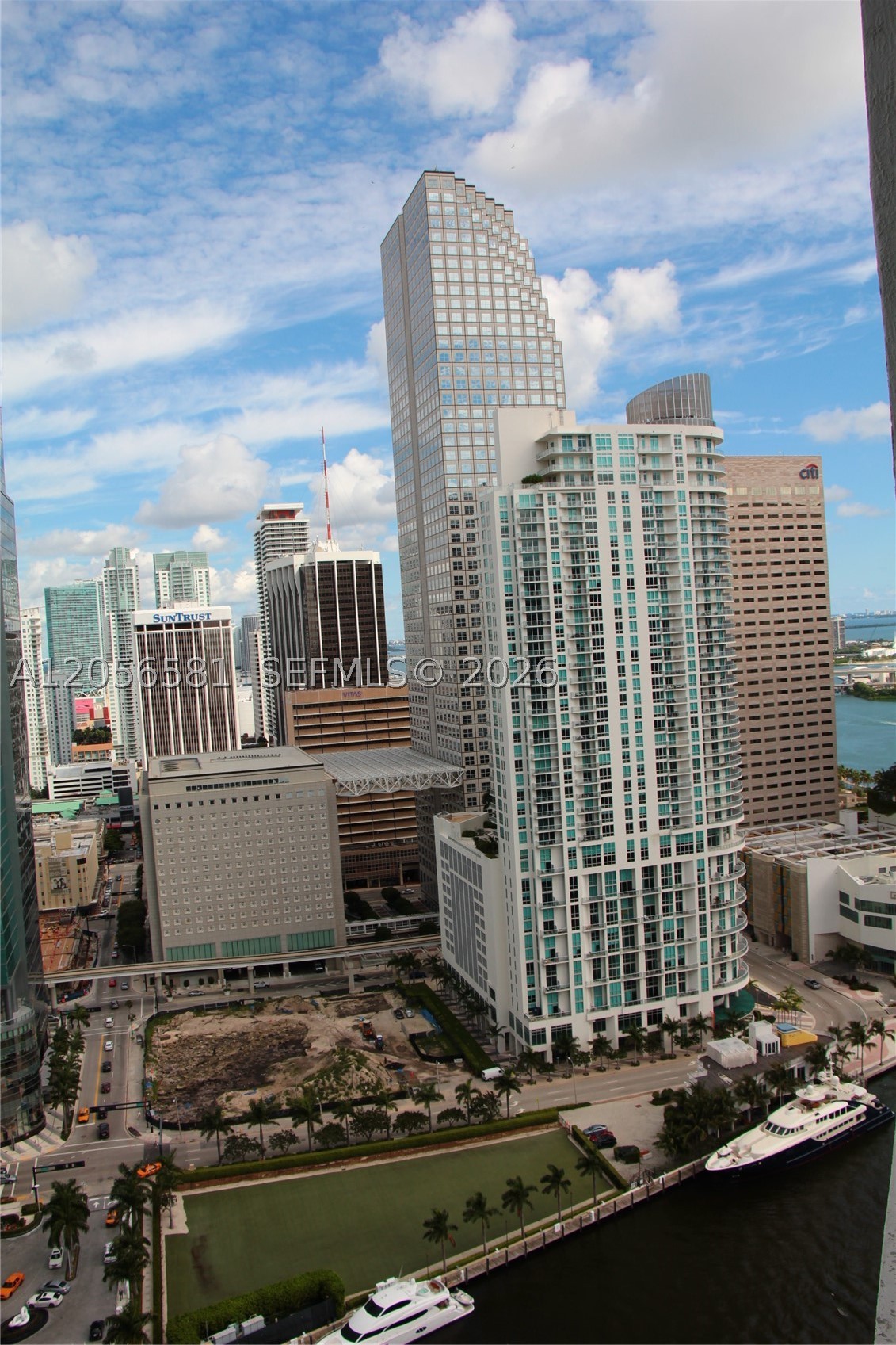 465 BRICKELL AV #3006, Miami FL 33131