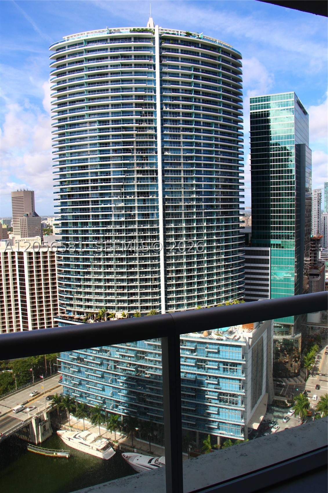 465 BRICKELL AV #3006, Miami FL 33131