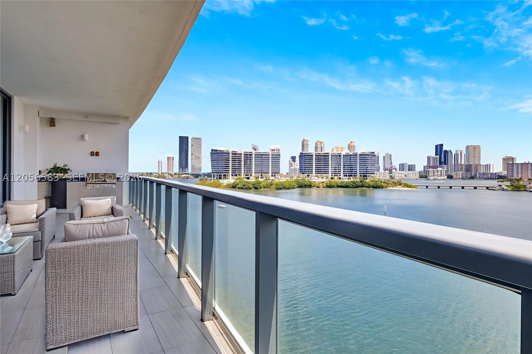 3300 NE 188 St. #611, Aventura FL 33180