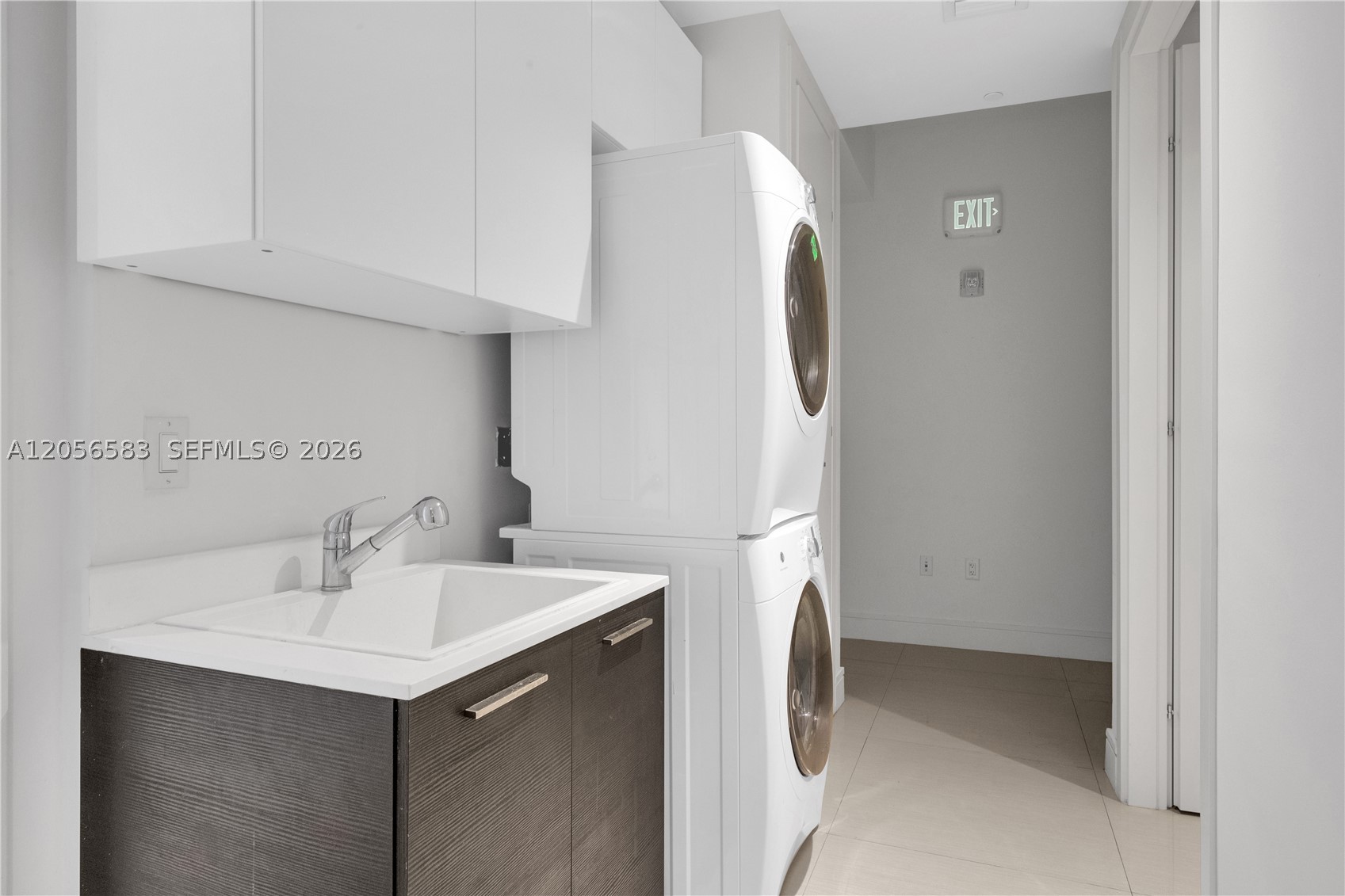 3300 NE 188 St. #611, Aventura FL 33180