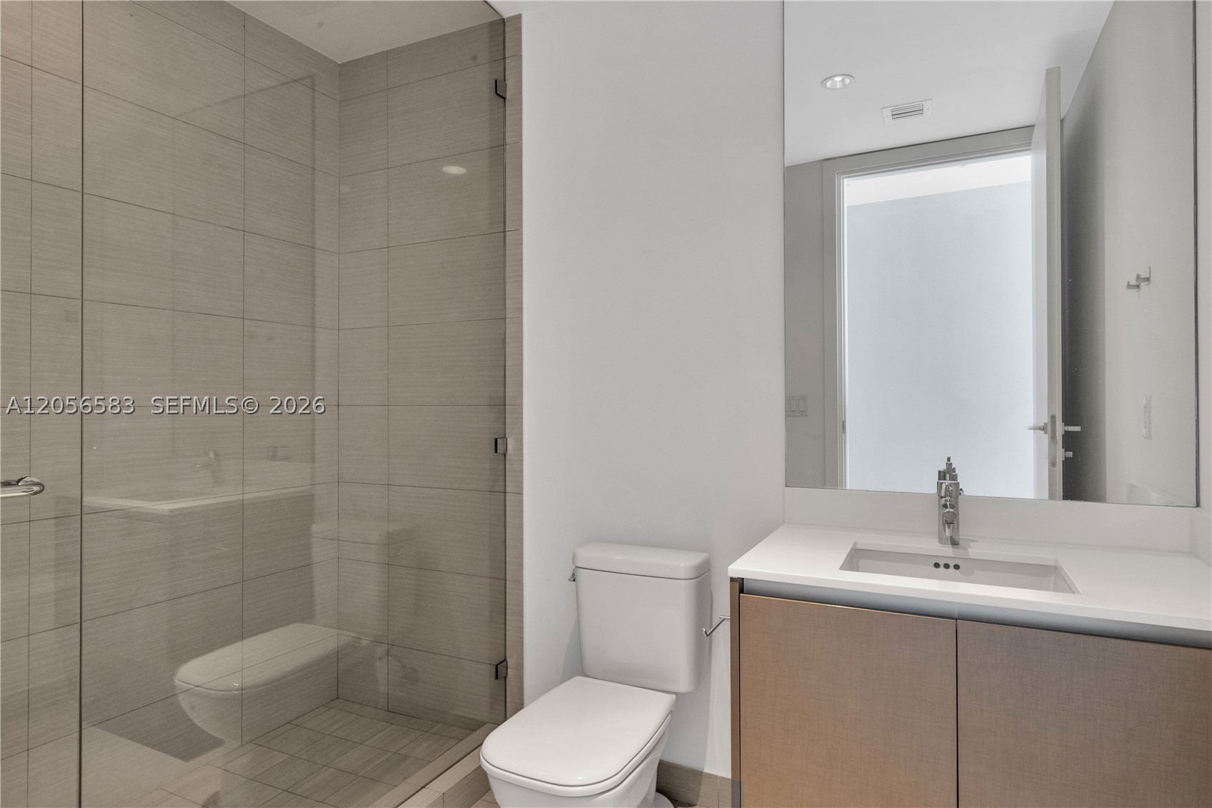 3300 NE 188 St. #611, Aventura FL 33180