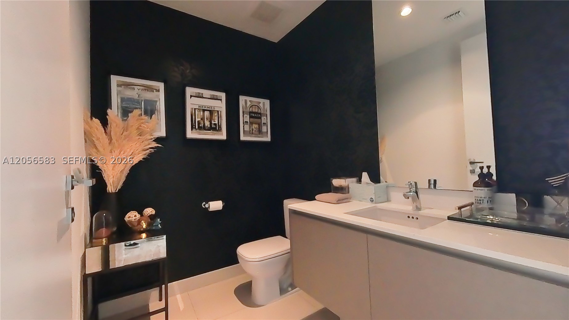 3300 NE 188 St. #611, Aventura FL 33180