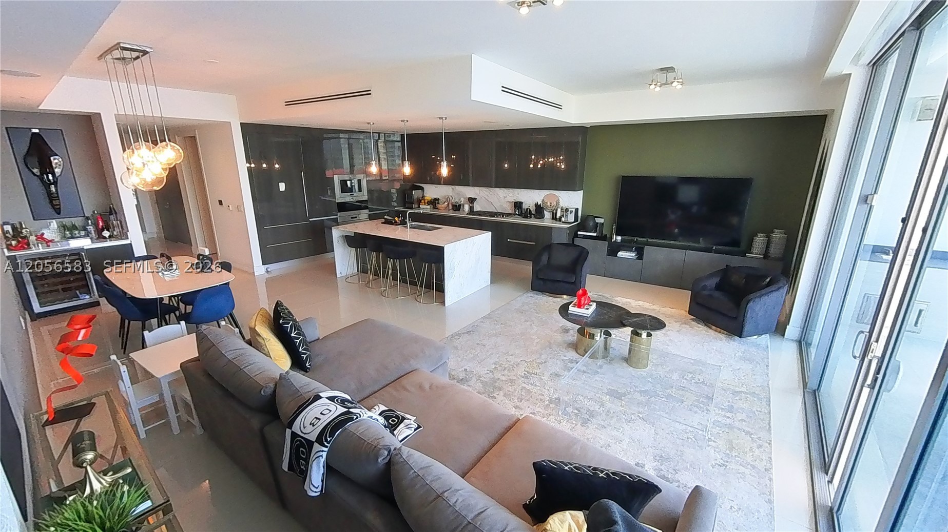 3300 NE 188 St. #611, Aventura FL 33180
