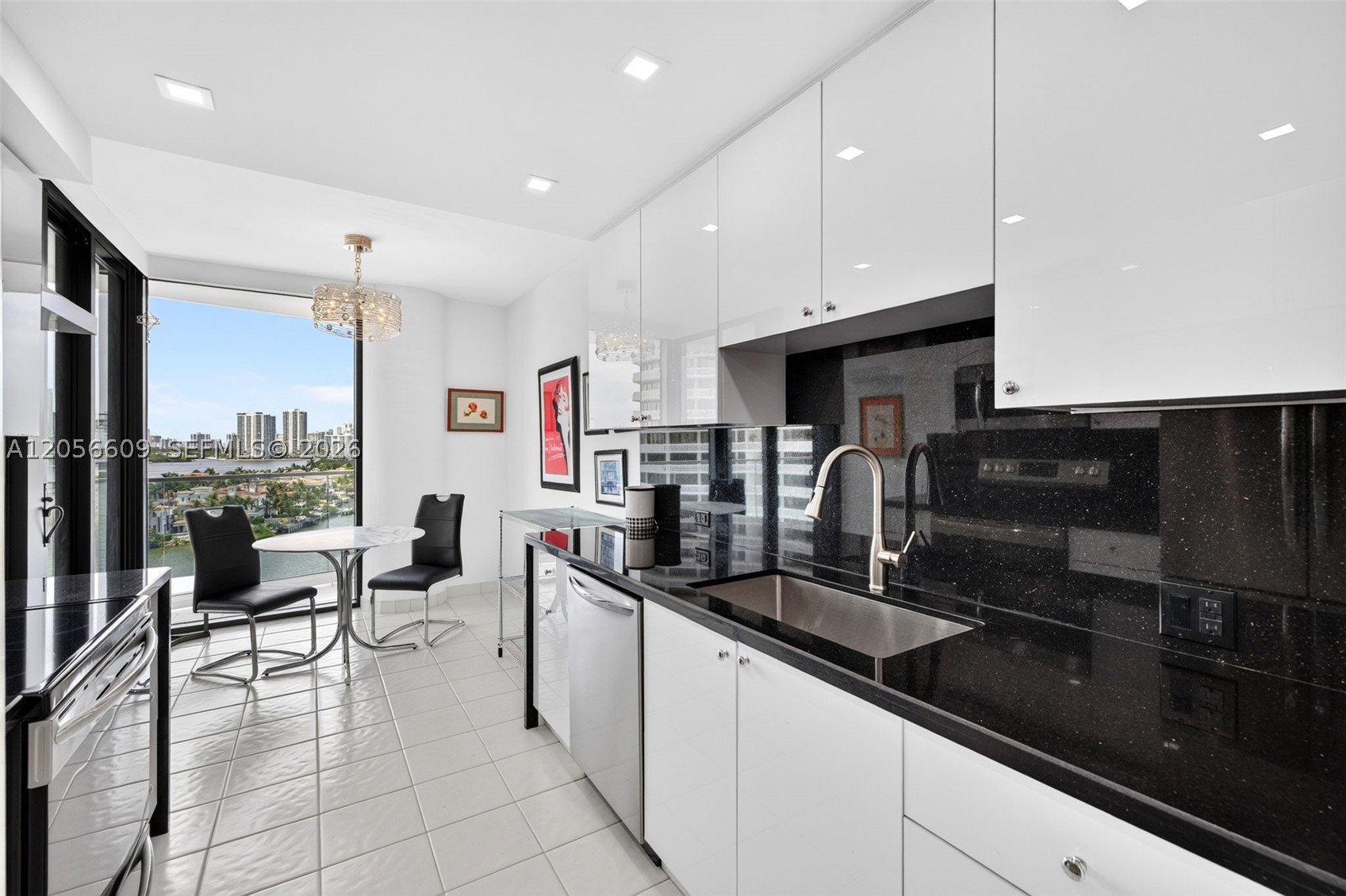 2800 Island Blvd #1005, Aventura FL 33160