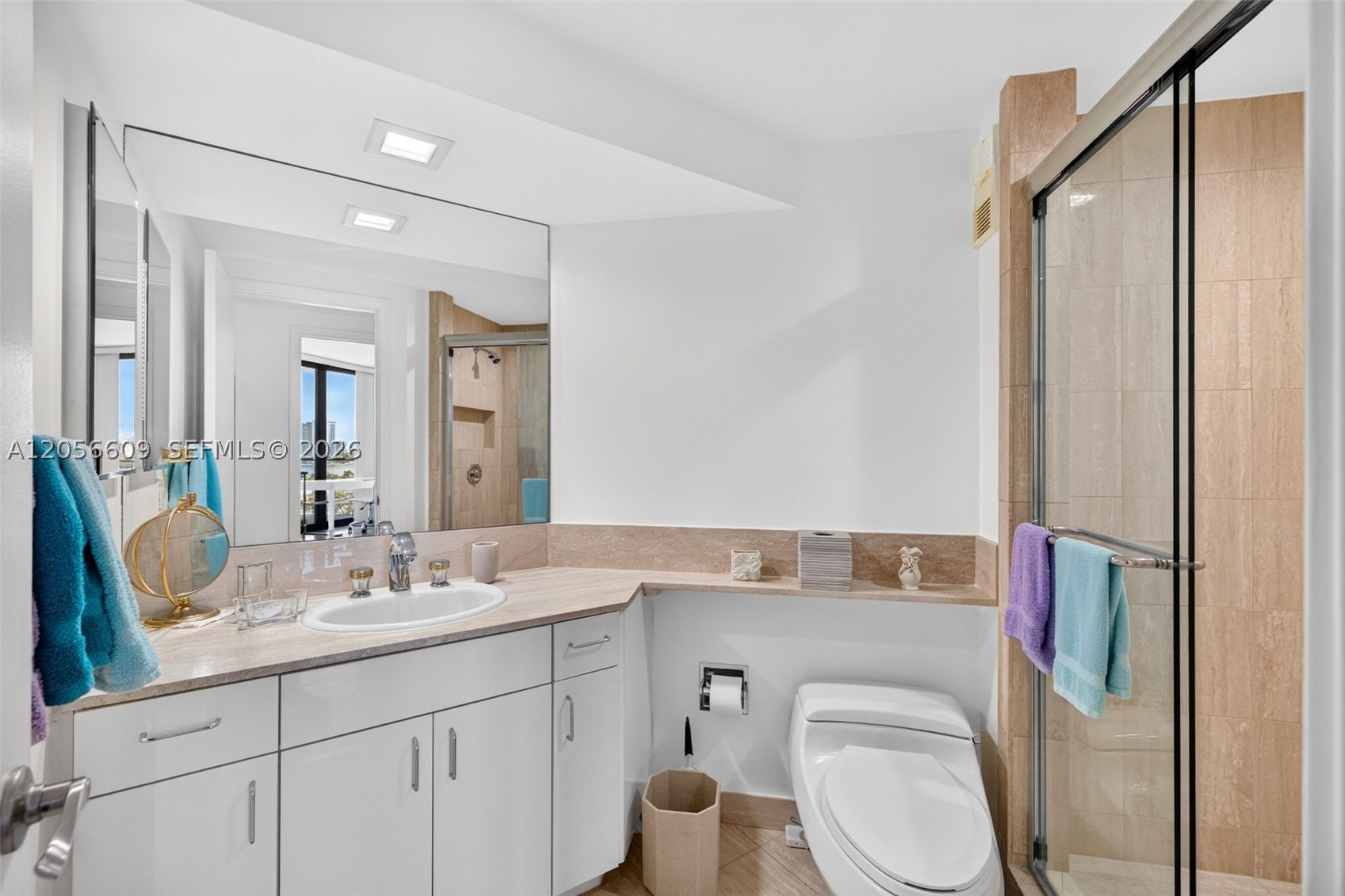 2800 Island Blvd #1005, Aventura FL 33160