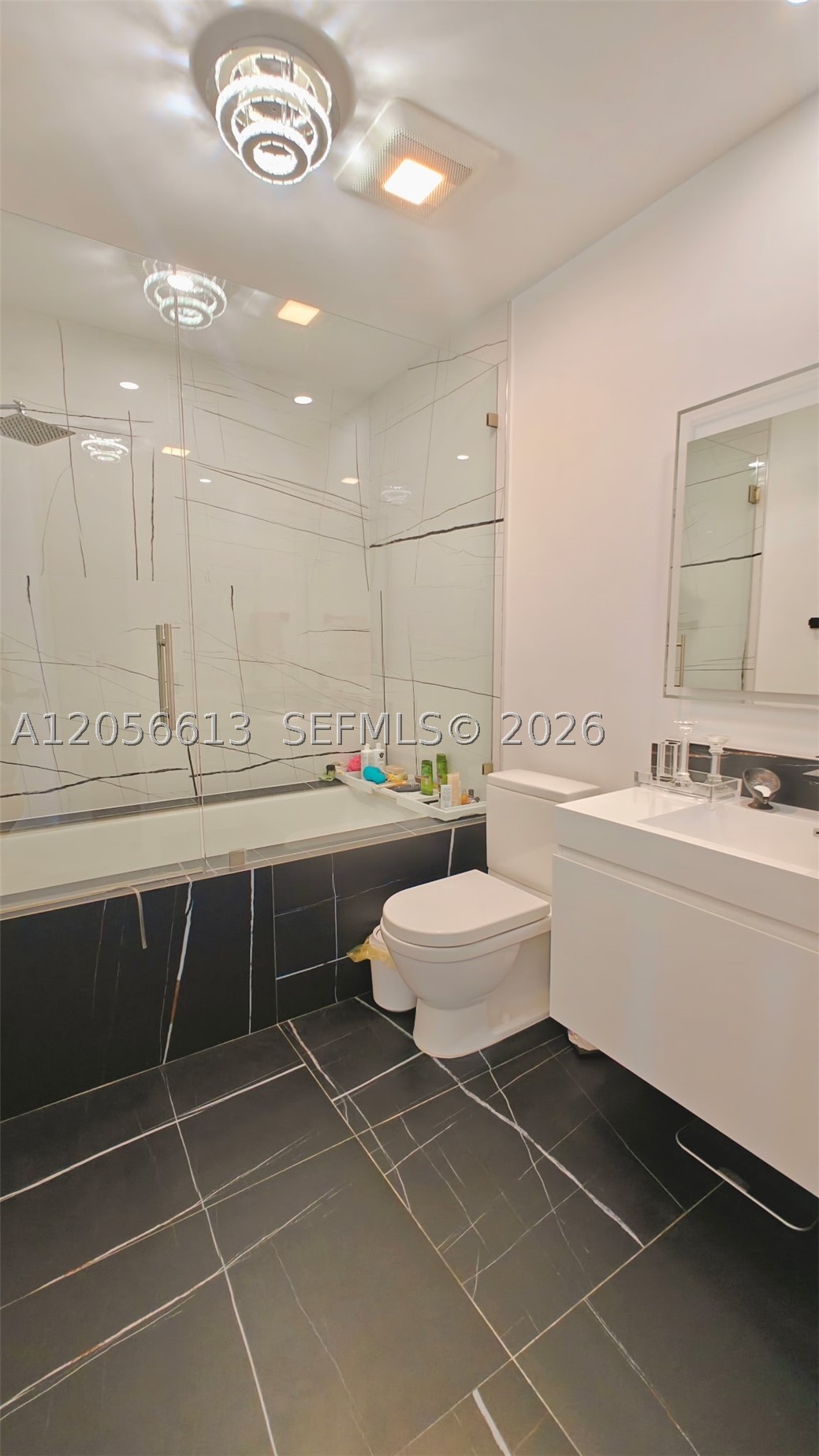 1100 Biscayne Blvd #2106, Miami FL 33132