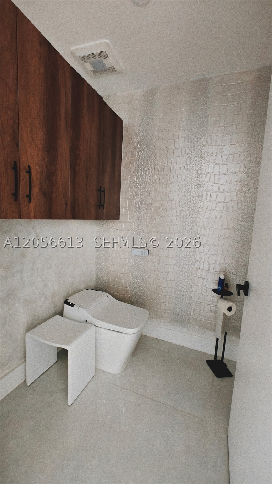 1100 Biscayne Blvd #2106, Miami FL 33132