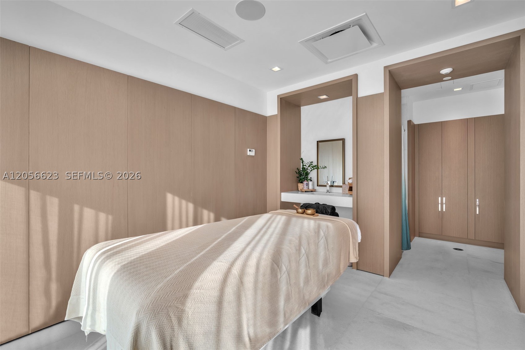 700 NE 26th Ter #3204, Miami FL 33137