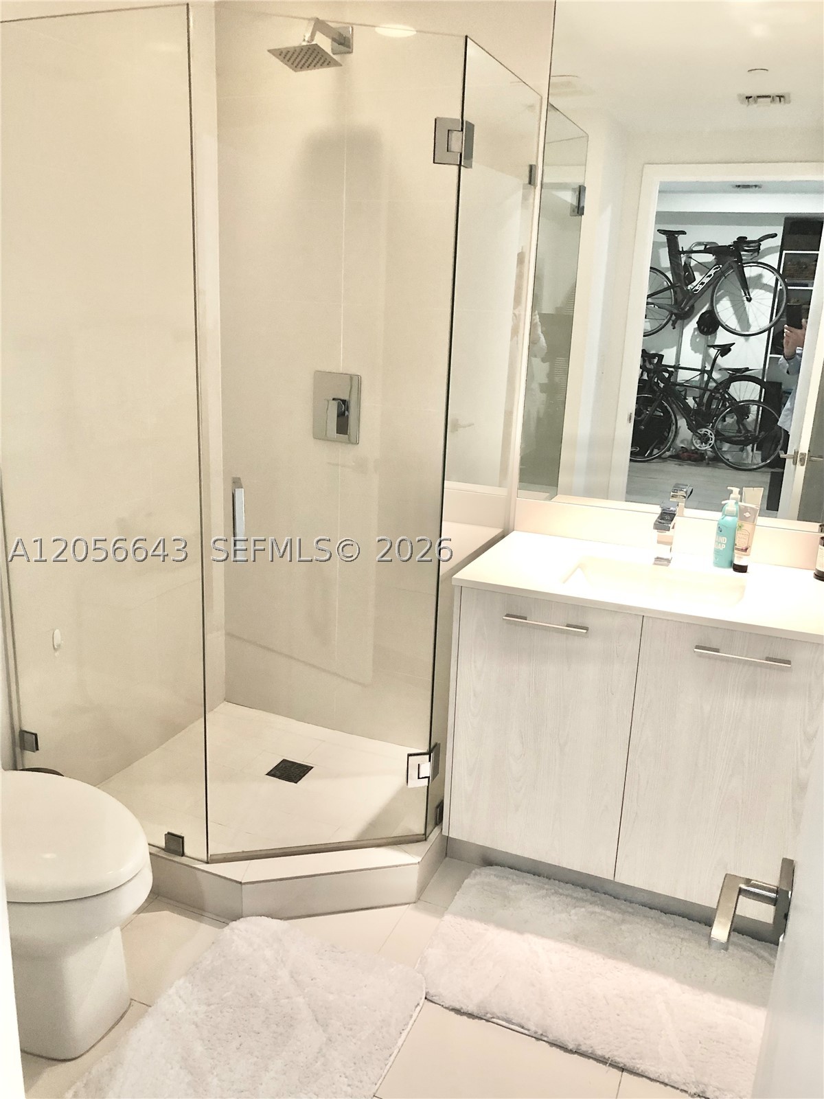 55 SW 9th St #1704, Miami FL 33130
