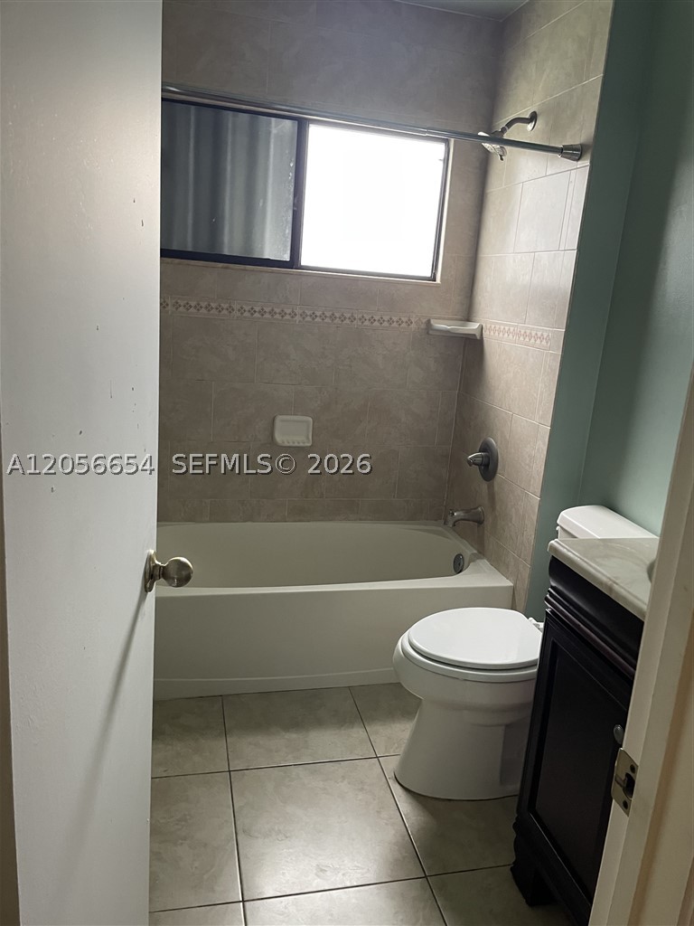 308 Bishop Rd, North Lauderdale FL 33068