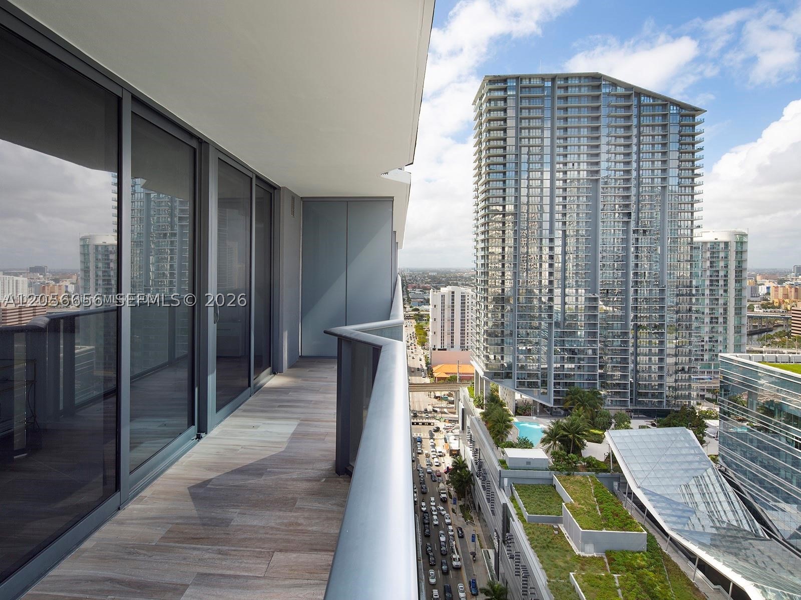 801 S Miami Ave #2706, Miami FL 33130