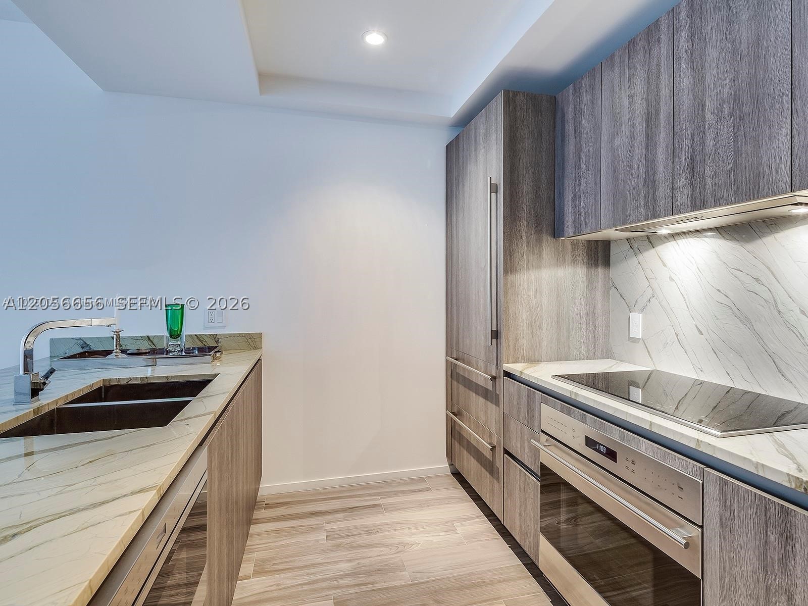 801 S Miami Ave #2706, Miami FL 33130