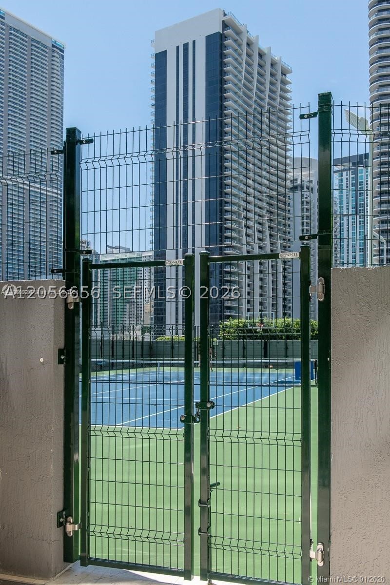 801 S Miami Ave #2706, Miami FL 33130