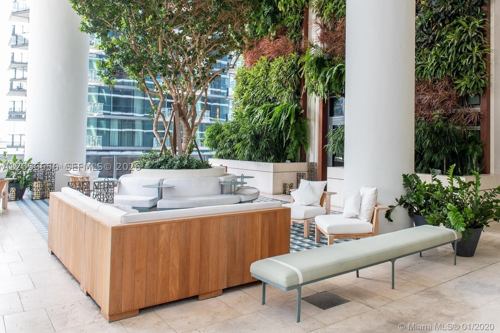 801 S Miami Ave #2706, Miami FL 33130