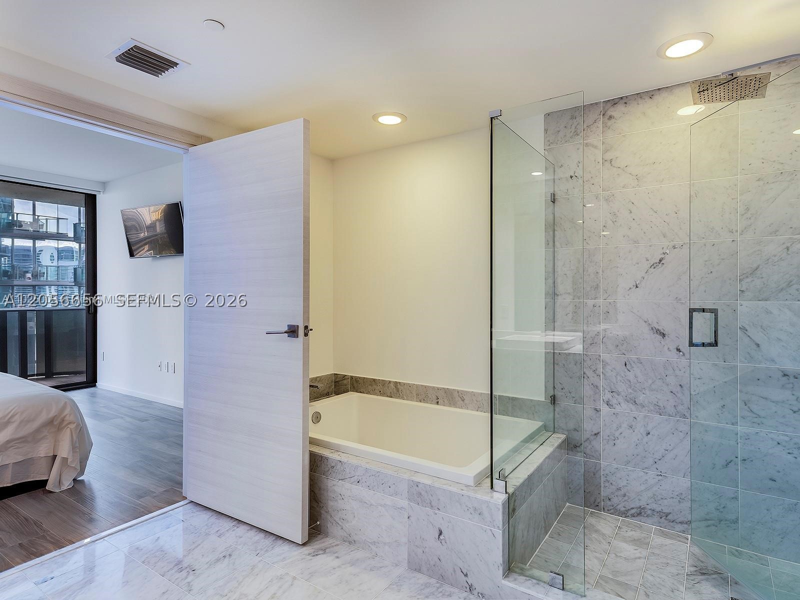 801 S Miami Ave #2706, Miami FL 33130