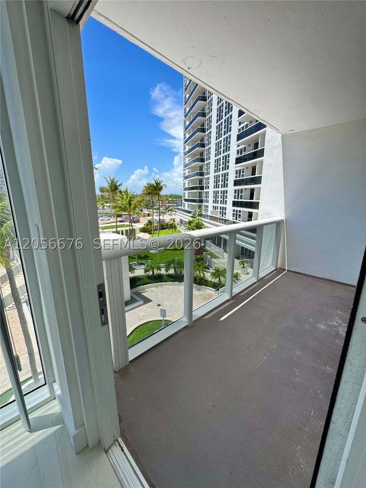 10275 Collins Ave #316, Bal Harbour FL 33154