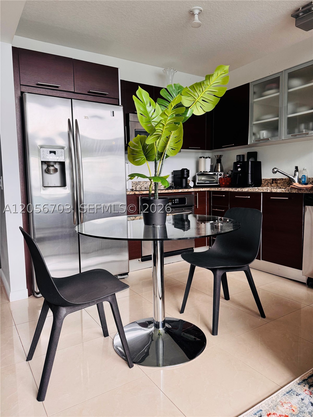 41 SE 5th #2204, Miami FL 33131