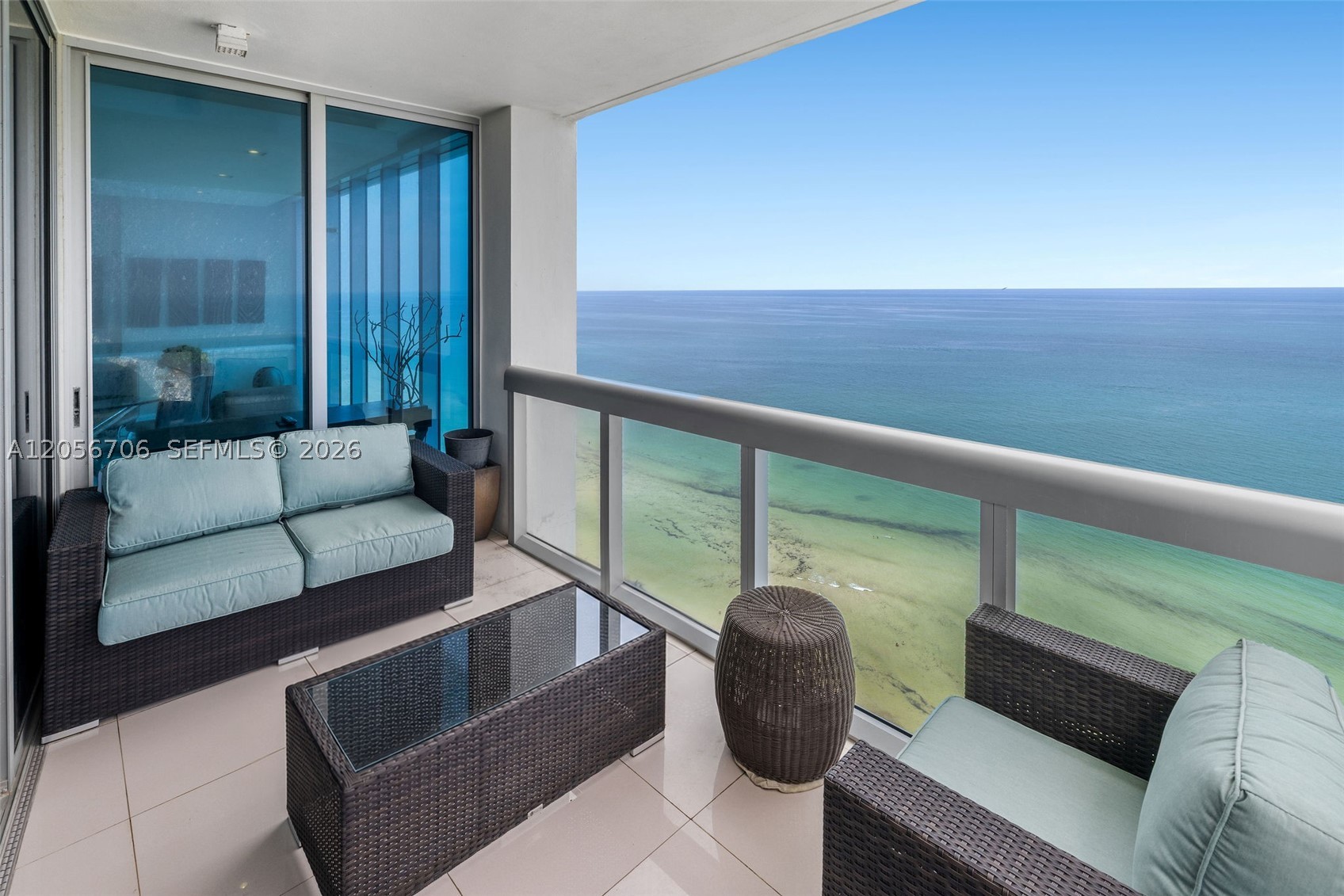6899 Collins Ave #2708, Miami Beach FL 33141