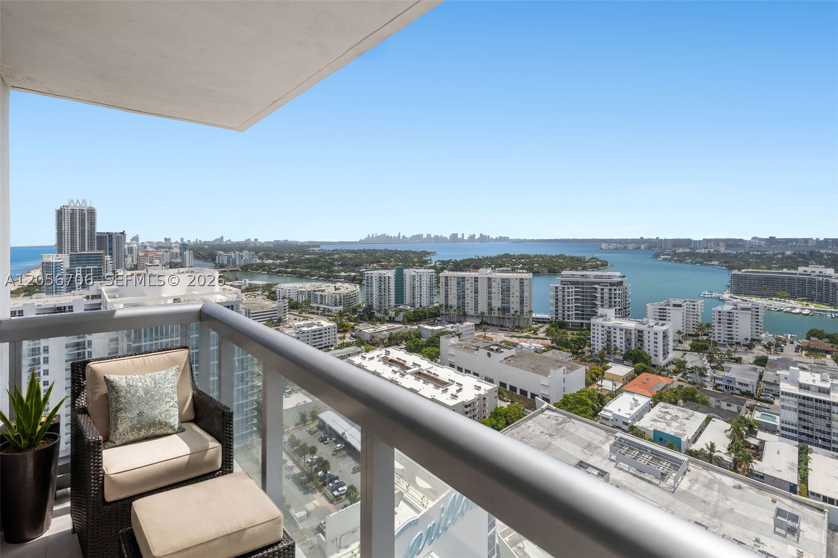 6899 Collins Ave #2708, Miami Beach FL 33141