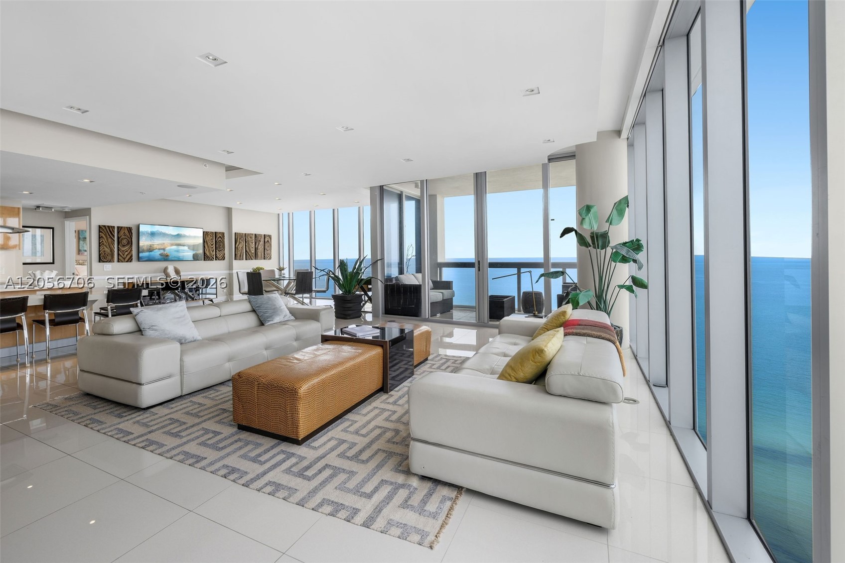 6899 Collins Ave #2708, Miami Beach FL 33141