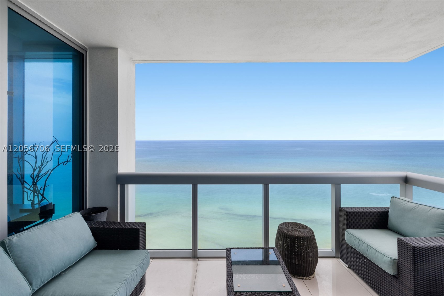 6899 Collins Ave #2708, Miami Beach FL 33141
