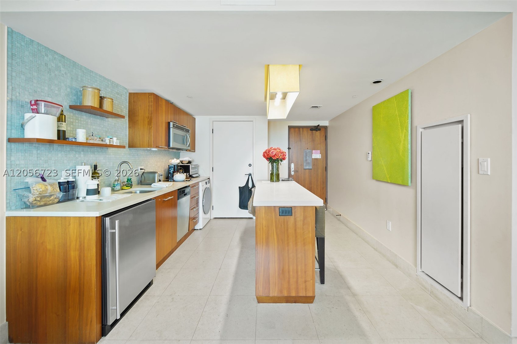 6801 Collins Ave #1015, Miami Beach FL 33141