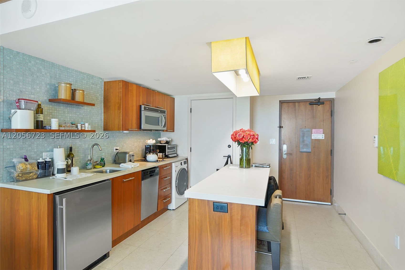 6801 Collins Ave #1015, Miami Beach FL 33141