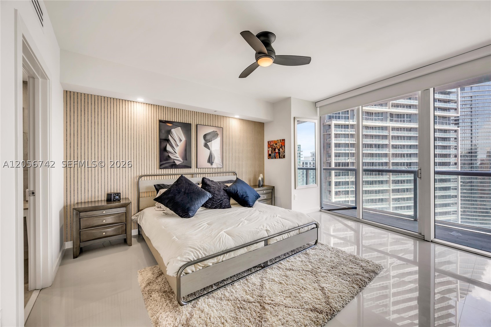 495 Brickell Ave #3702, Miami FL 33131