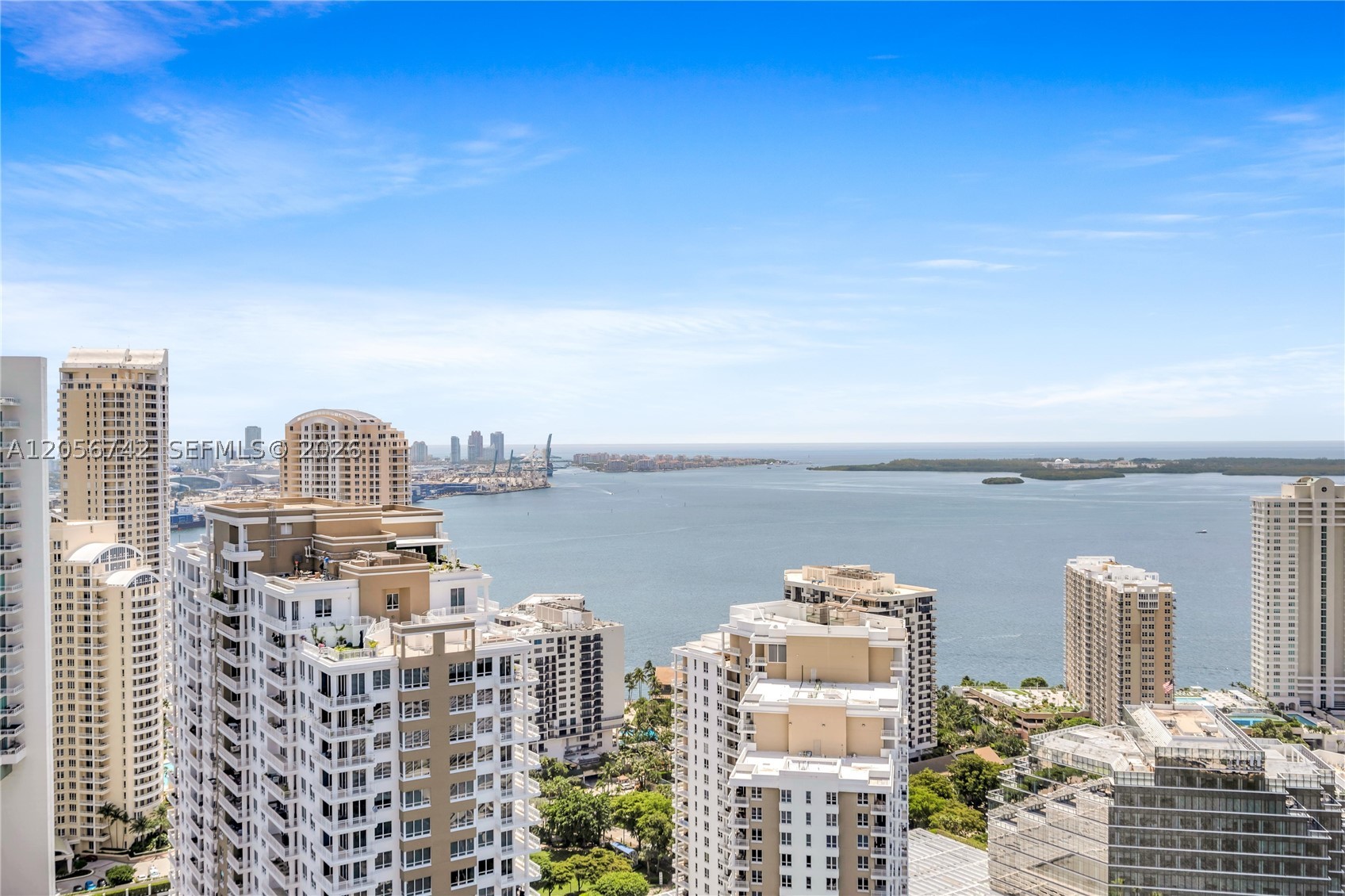 495 Brickell Ave #3702, Miami FL 33131