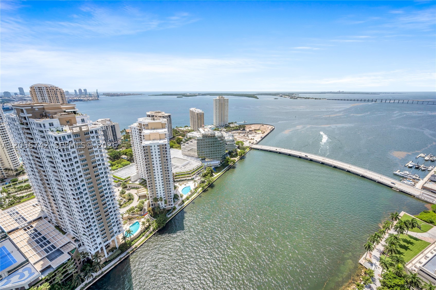 495 Brickell Ave #3702, Miami FL 33131
