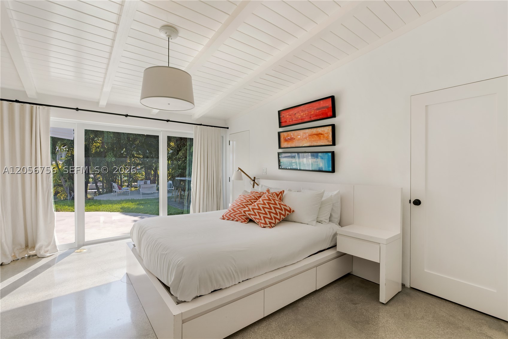 270 Island Dr, Key Biscayne FL 33149