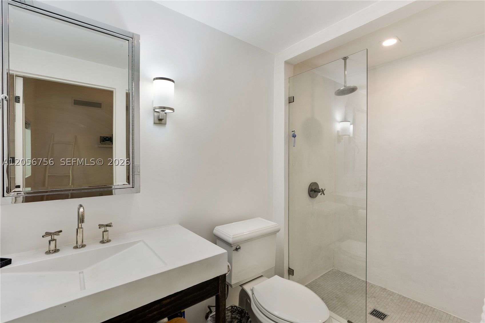 270 Island Dr, Key Biscayne FL 33149