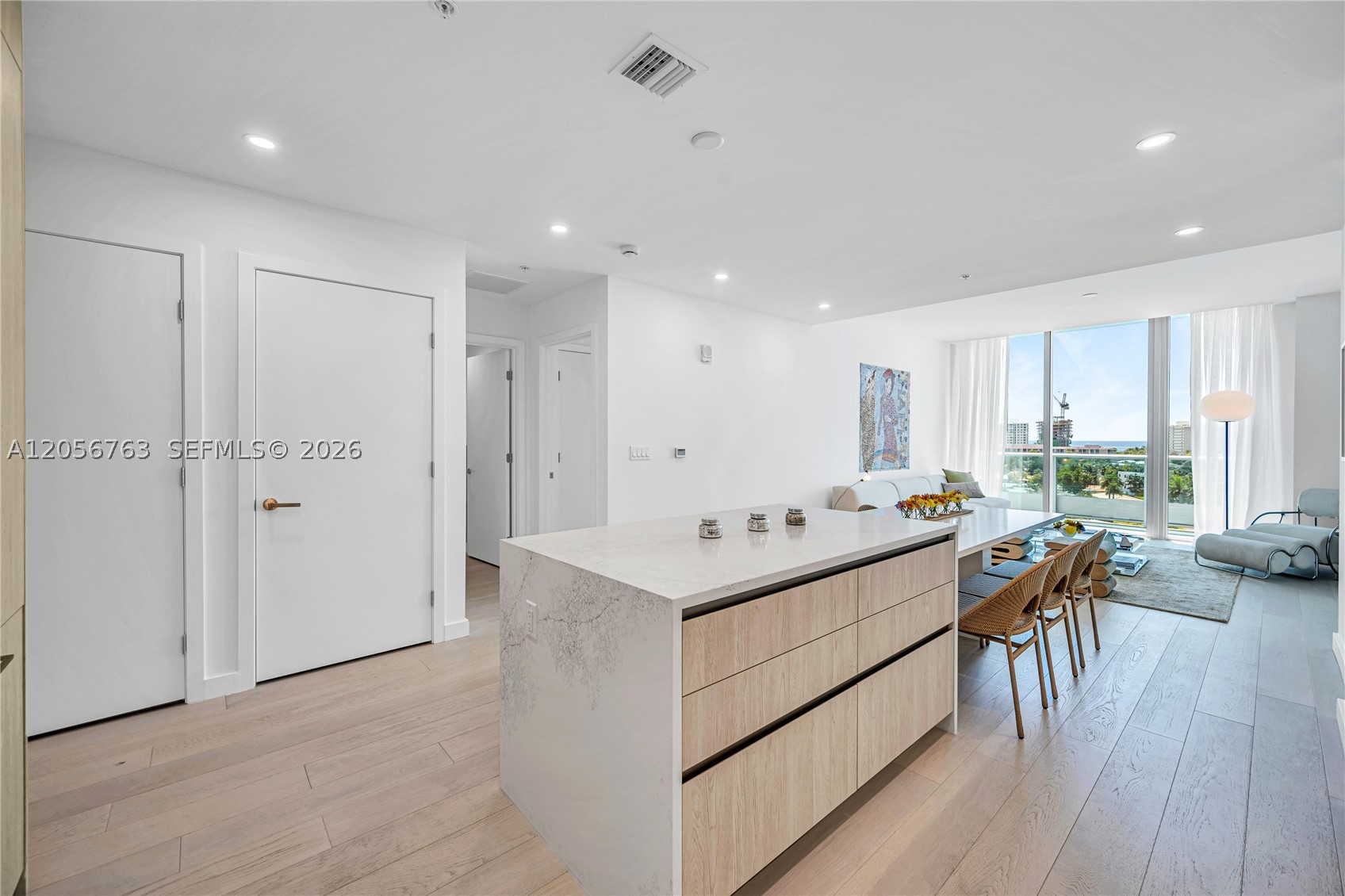 9201 E Bay Harbor Dr #PH809, Bay Harbor Islands FL 33154