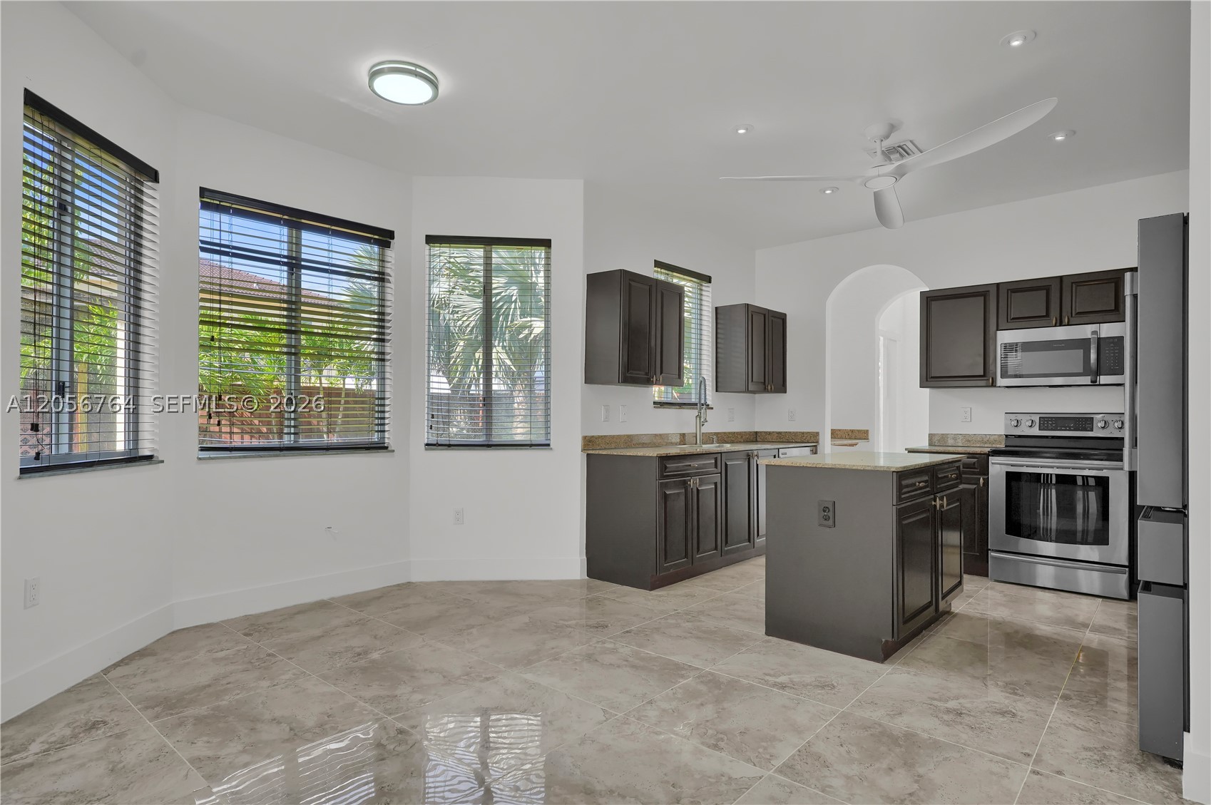 1924 SE 21st Ct, Homestead FL 33035