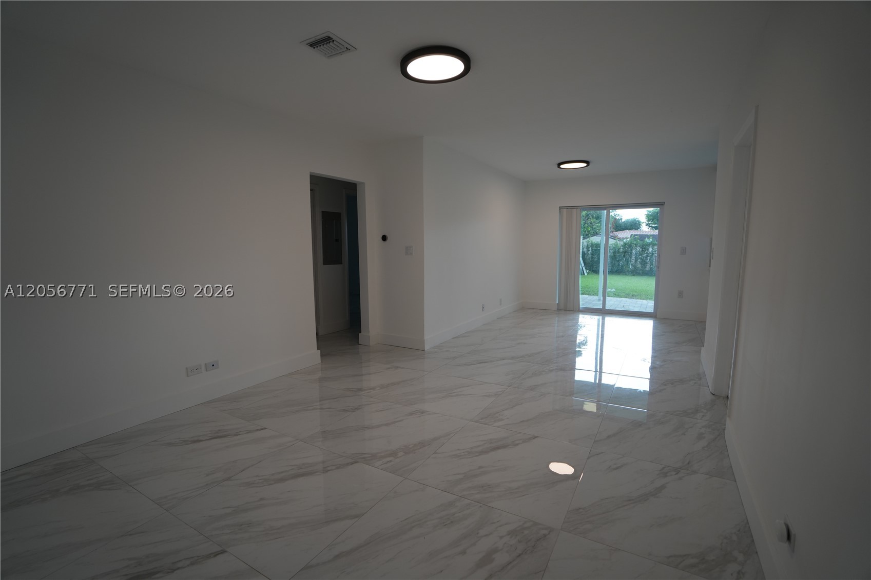 6212 SW 24th St, Miami FL 33155