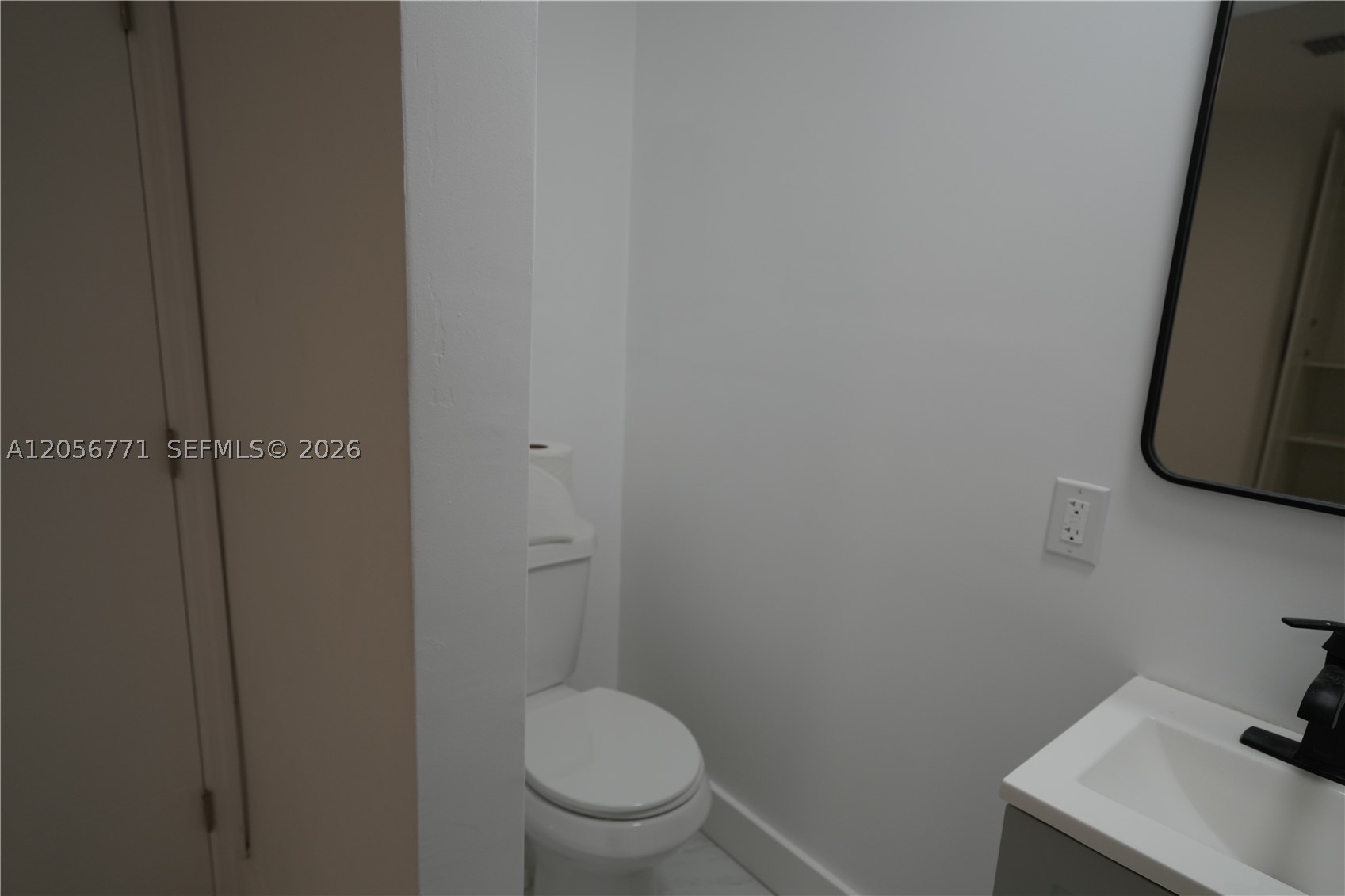 6212 SW 24th St, Miami FL 33155